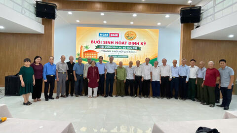 Buổi sinh hoạt định kỳ đầu tiên sau 6 tháng của Câu lạc bộ Hưu trí tại 41 Nguyễn Đình Chiểu