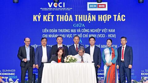 HCM-SME và VCCI ký kết hợp tác chiến lược dài hạn tại diễn đàn kinh tế mùa hè 2026