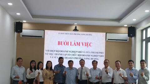 HCM-SME làm việc với UBND phường Long Hương về việc thành lập Hội Doanh nghiệp Nhỏ và Vừa phường Long Hương